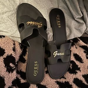 Guess sandals